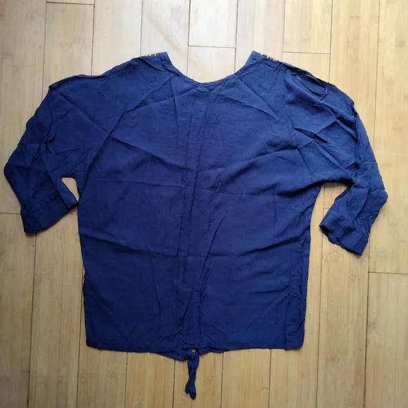 LC Waikiki Casual Embroidered Navy Boho Slit 3/4 Sleeves Blouse Women's Size M - Picture 2 of 15